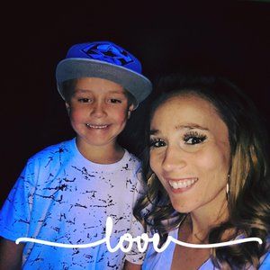 Meet your Posher, Nicole